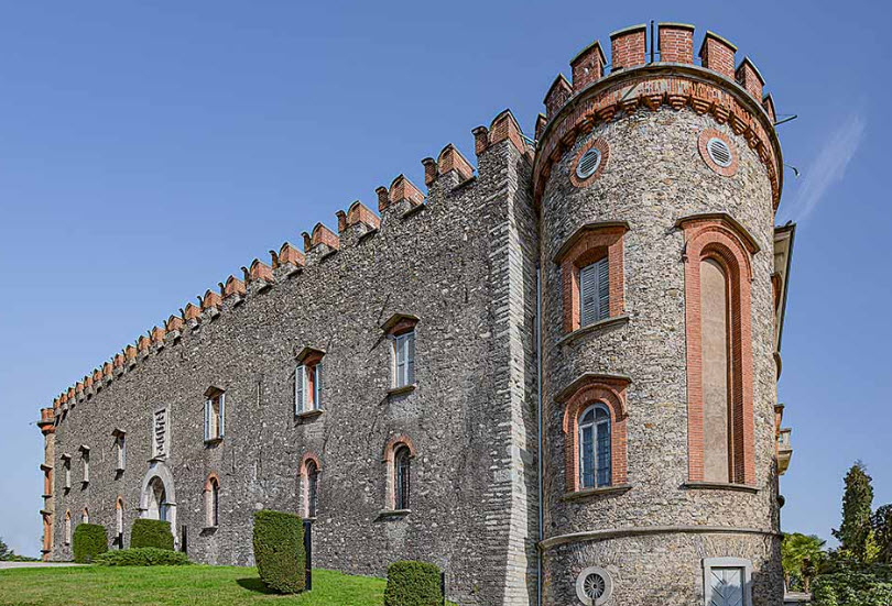 Castello di Caidate, Italy